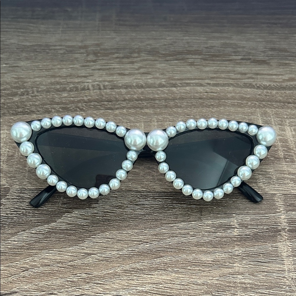 Pearl-Embellished Black Cat-Eye Sunglasses